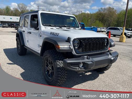 Bright White Clearcoat 2026 Jeep Wrangler Willys
