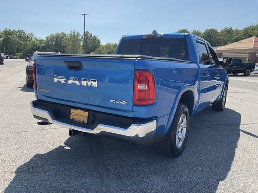 2025 RAM 1500 Big Horn Crew Cab 4x4 5'7' Box