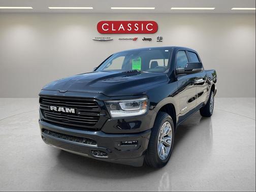 2023 RAM 1500 Laramie Crew Cab 4x4
