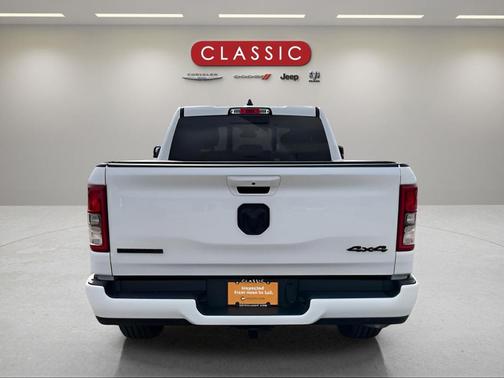 2022 RAM 1500 Big Horn Quad Cab 4x4
