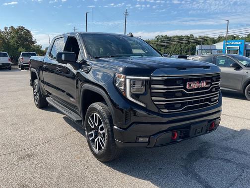 2022 GMC Sierra 1500 4WD Crew Cab Short Box AT4