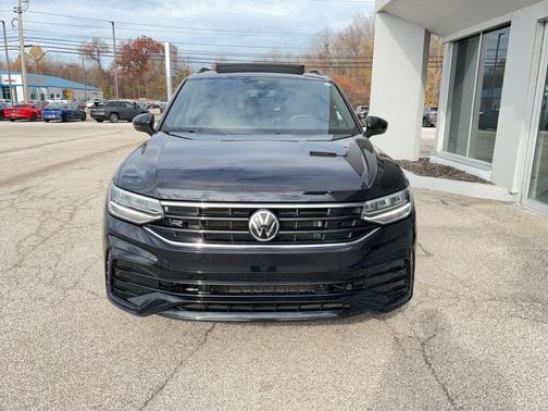 2022 Volkswagen Tiguan 2.0T SE R-Line Black 4MOTION