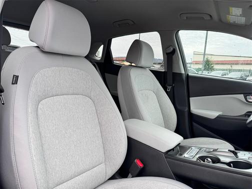 2023 Hyundai KONA EV SE
