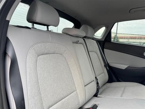2023 Hyundai KONA EV SE