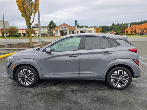 2023 Hyundai KONA EV SE