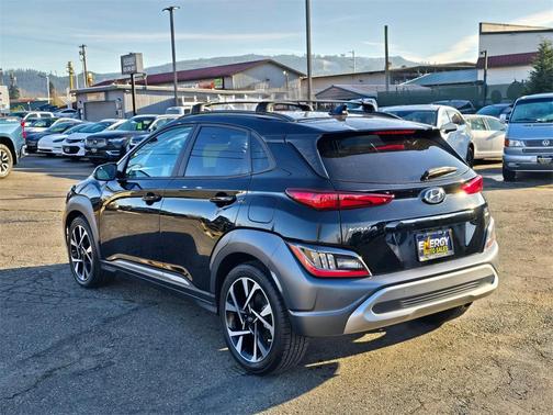 2022 Hyundai KONA Limited