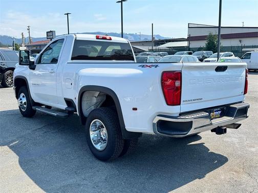 2024 Chevrolet Silverado 3500 LT