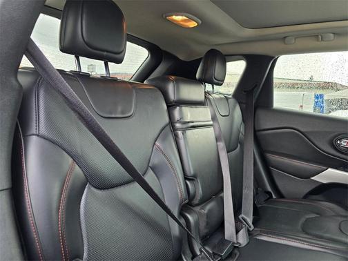 2017 Jeep Cherokee Trailhawk