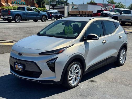 Silver 2023 Chevrolet Bolt EUV LT