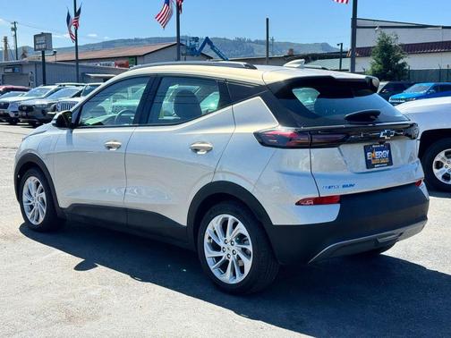 Silver 2023 Chevrolet Bolt EUV LT