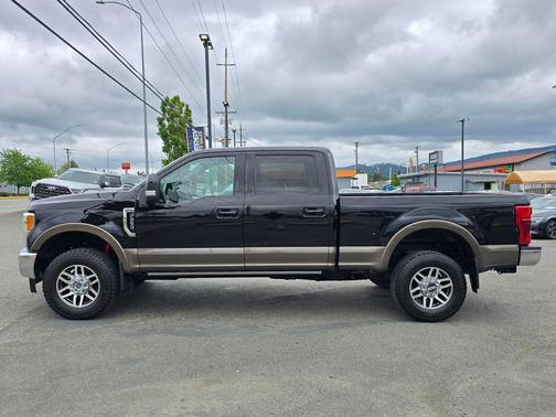 Caribou Metallic 2017 Ford F-250 Lariat