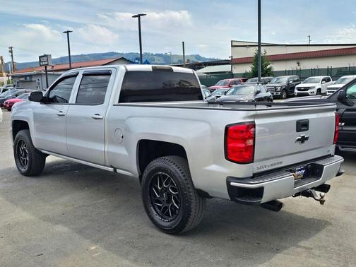 Silver Ice Metallic 2017 Chevrolet Silverado 1500 LT