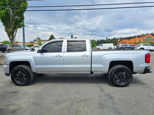 Silver Ice Metallic 2017 Chevrolet Silverado 1500 LT