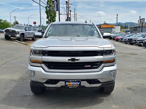 Silver Ice Metallic 2017 Chevrolet Silverado 1500 LT