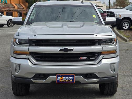 Silver Ice Metallic 2017 Chevrolet Silverado 1500 LT