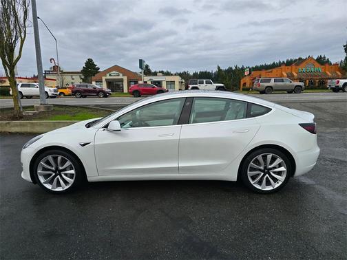 2020 Tesla Model 3 Standard Range Plus