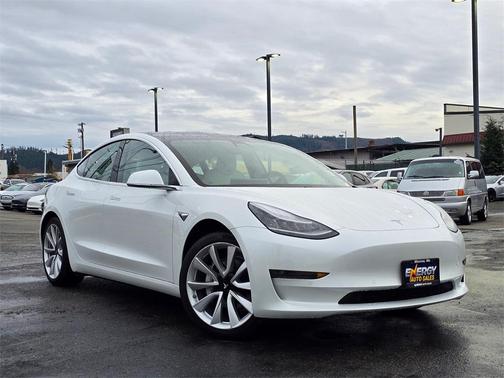 2020 Tesla Model 3 Standard Range Plus