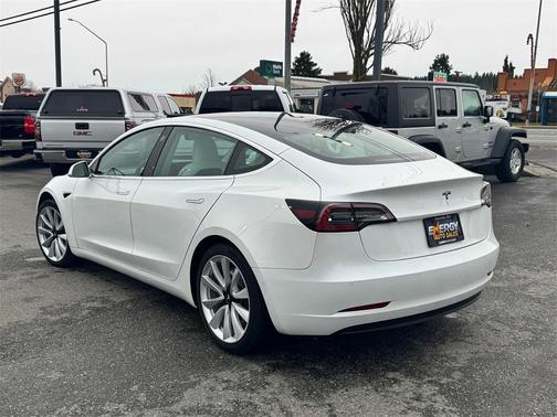 2020 Tesla Model 3 Standard Range Plus