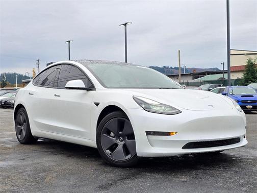 2022 Tesla Model 3 Base