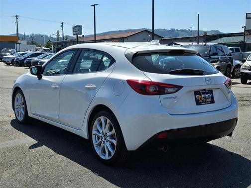 2014 Mazda Mazda3 s Grand Touring