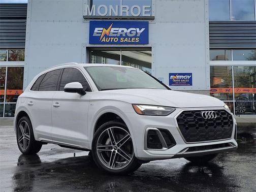 2022 Audi Q5 e 55 S line quattro Premium