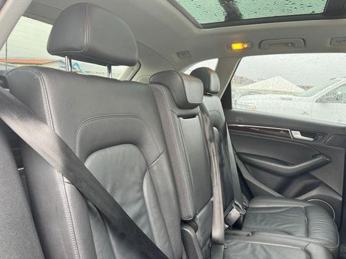 Black Metallic 2015 Audi Q5 2.0T Premium Plus