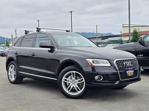 Black Metallic 2015 Audi Q5 2.0T Premium Plus