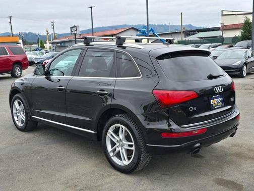 Black Metallic 2015 Audi Q5 2.0T Premium Plus