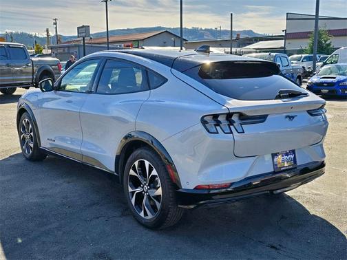 2021 Ford Mustang Mach-E Premium