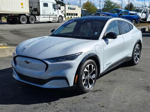 2021 Ford Mustang Mach-E Premium