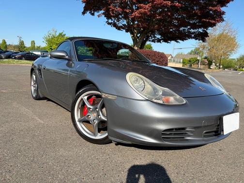 Seal Gray Metallic 2004 Porsche Boxster S