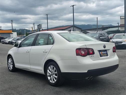2010 Volkswagen Jetta SEL