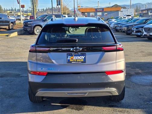 2022 Chevrolet Bolt EUV LT