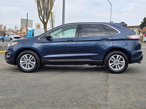 Blue 2017 Ford Edge SEL