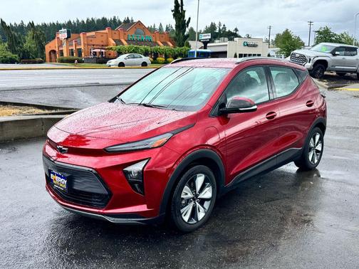Radiant Red 2023 Chevrolet Bolt EUV LT