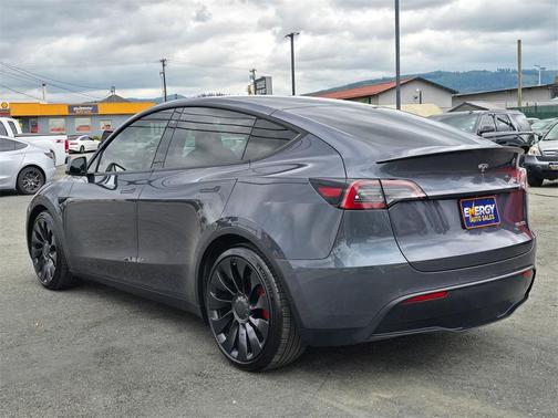 2022 Tesla Model Y Performance