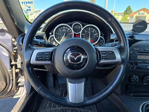 2006 Mazda MX-5 Miata