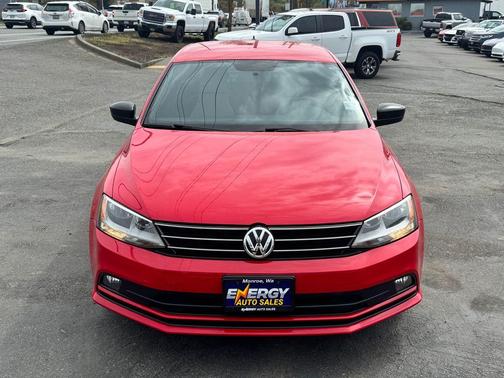 Tornado Red 2016 Volkswagen Jetta 1.8T Sport