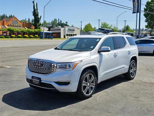 2019 GMC Acadia Denali