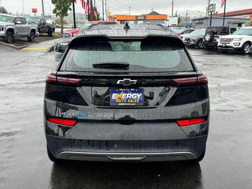 Black Metallic 2023 Chevrolet Bolt EUV Premier
