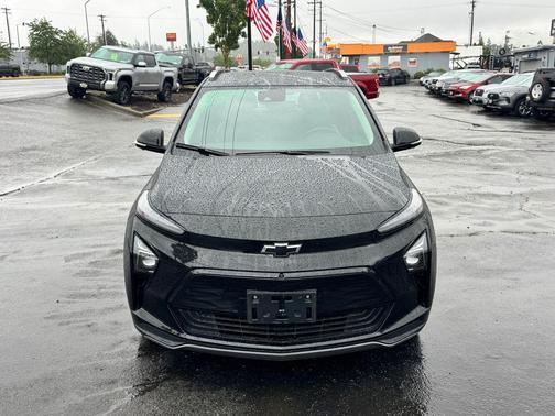 Black Metallic 2023 Chevrolet Bolt EUV Premier