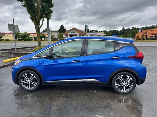 Blue Metallic 2018 Chevrolet Bolt EV Premier