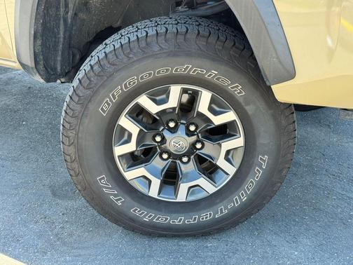Quicksand 2017 Toyota Tacoma TRD Off Road
