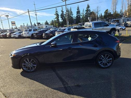 2024 Mazda Mazda3 FWD w/Preferred Package