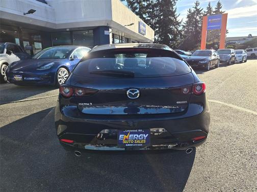 2024 Mazda Mazda3 FWD w/Preferred Package