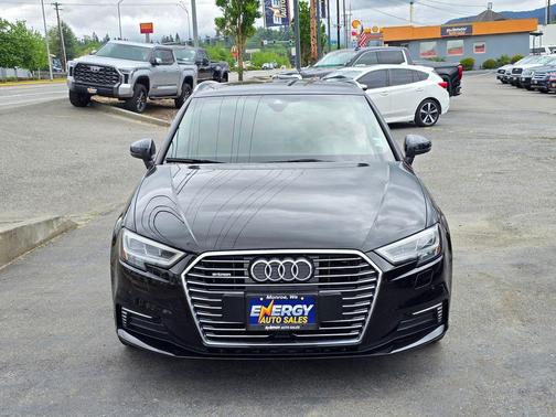 Brilliant Black 2018 Audi A3 e-tron 1.4T Premium