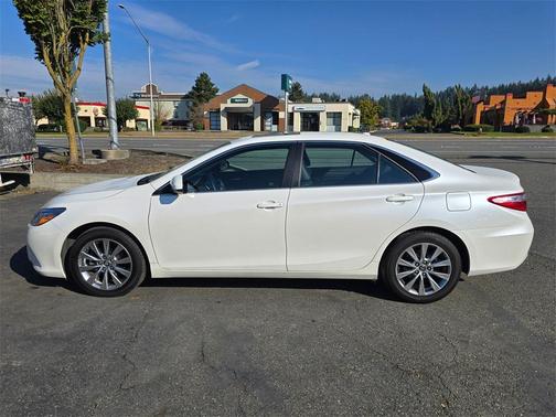 2015 Toyota Camry XLE