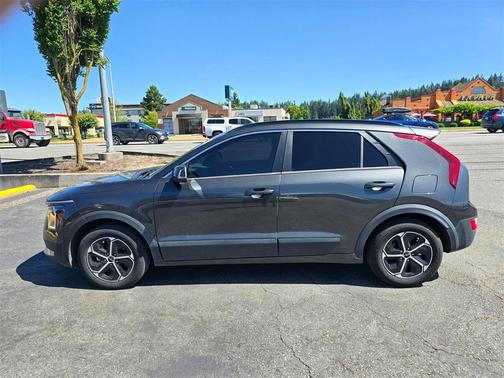 2023 Kia Niro EX