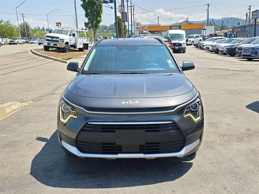 2023 Kia Niro EX