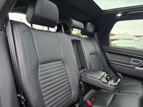 2016 Land Rover Discovery Sport HSE LUX